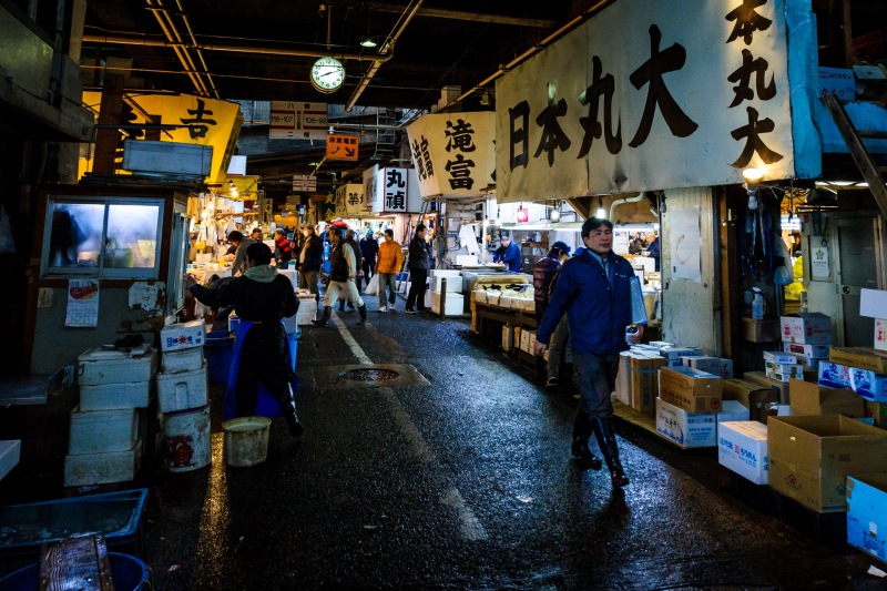 Japan_Tsukiji_20100127_4102