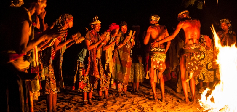 Namibia_San-Bushmen_Juhoansi_Nhoma-Village_2009Oct28_1497