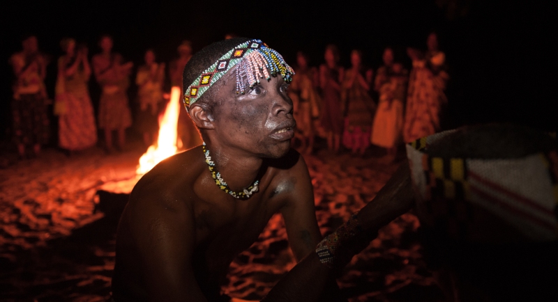 Namibia_San-Bushmen_Juhoansi_Nhoma-Village_2009Oct28_1914