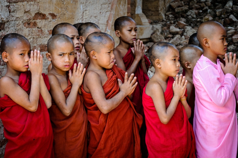 1_Burma_Mandalay_20100203_3322