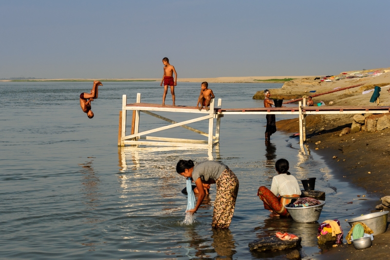 Burma_Bagan_20100209_3426