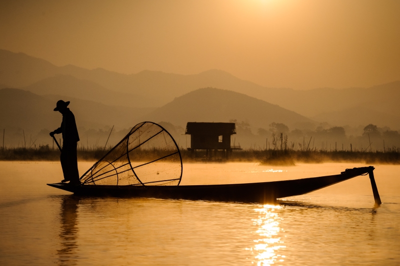 Burma_Inle_20100205_1493