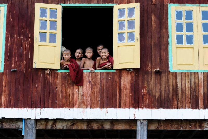 Burma_Inle_20100207_4075