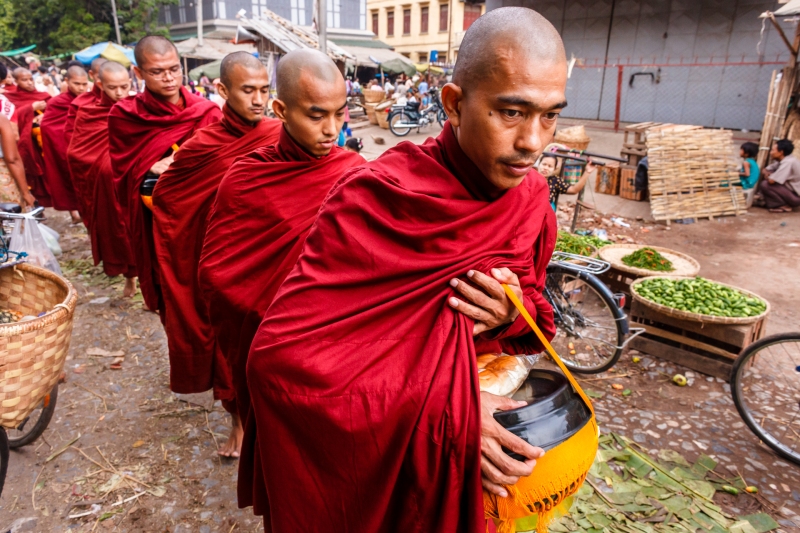 Burma_Mandalay_20090812_1529