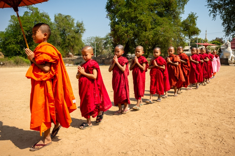 Burma_Mandalay_20100203_3047