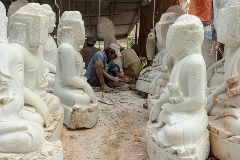 Burma_Mandalay_20100205_4647