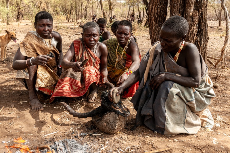 Tanzania_Hadzabe_2009Nov02_0920