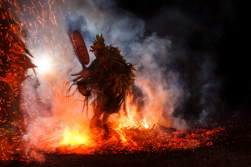 PNG_Baining_Fire_Dance_20090716_0170-Enhanced-NR