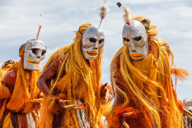 PNG_New-Britain-Mask__2009Jul17_0702